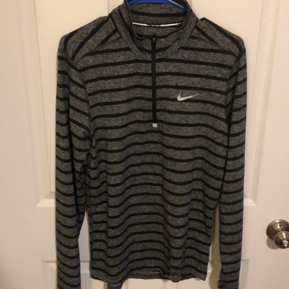 Never worn Nike Black/gray running jacket - Picture 1 of 3